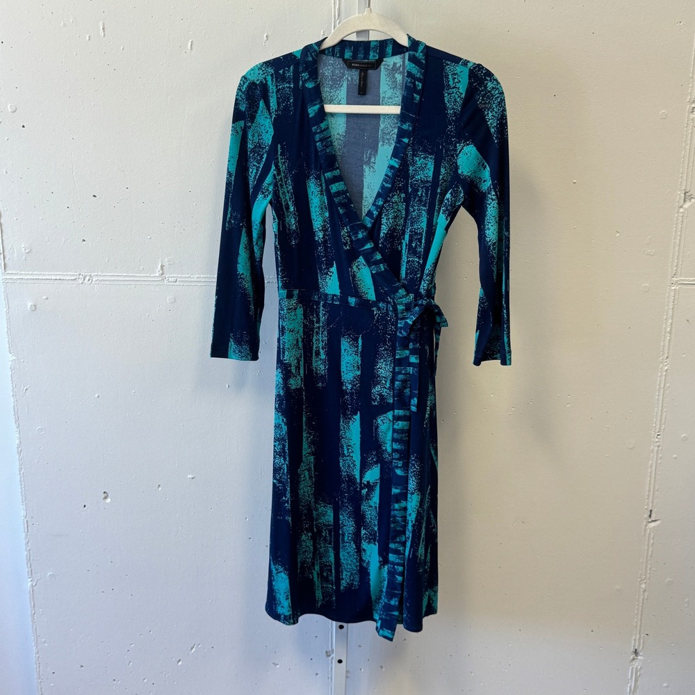 BCBGMAXAZRIA Blue Teal Abstract Print Wrap Knee Length Dress DZR6X636 Size Small